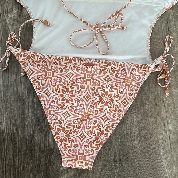 Roxy Orange and White One Piece Swimsuit with Cut-Out Details - Picture 7 of 11